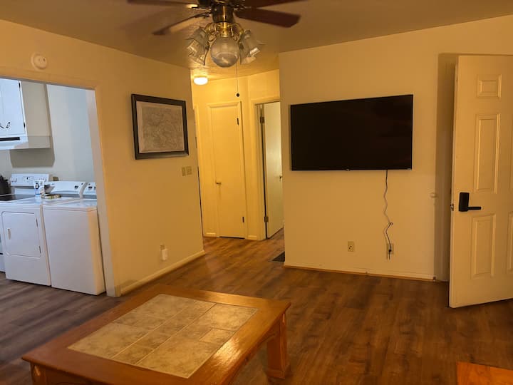 Cozy Corner - 1401 West Unit - Colorado
