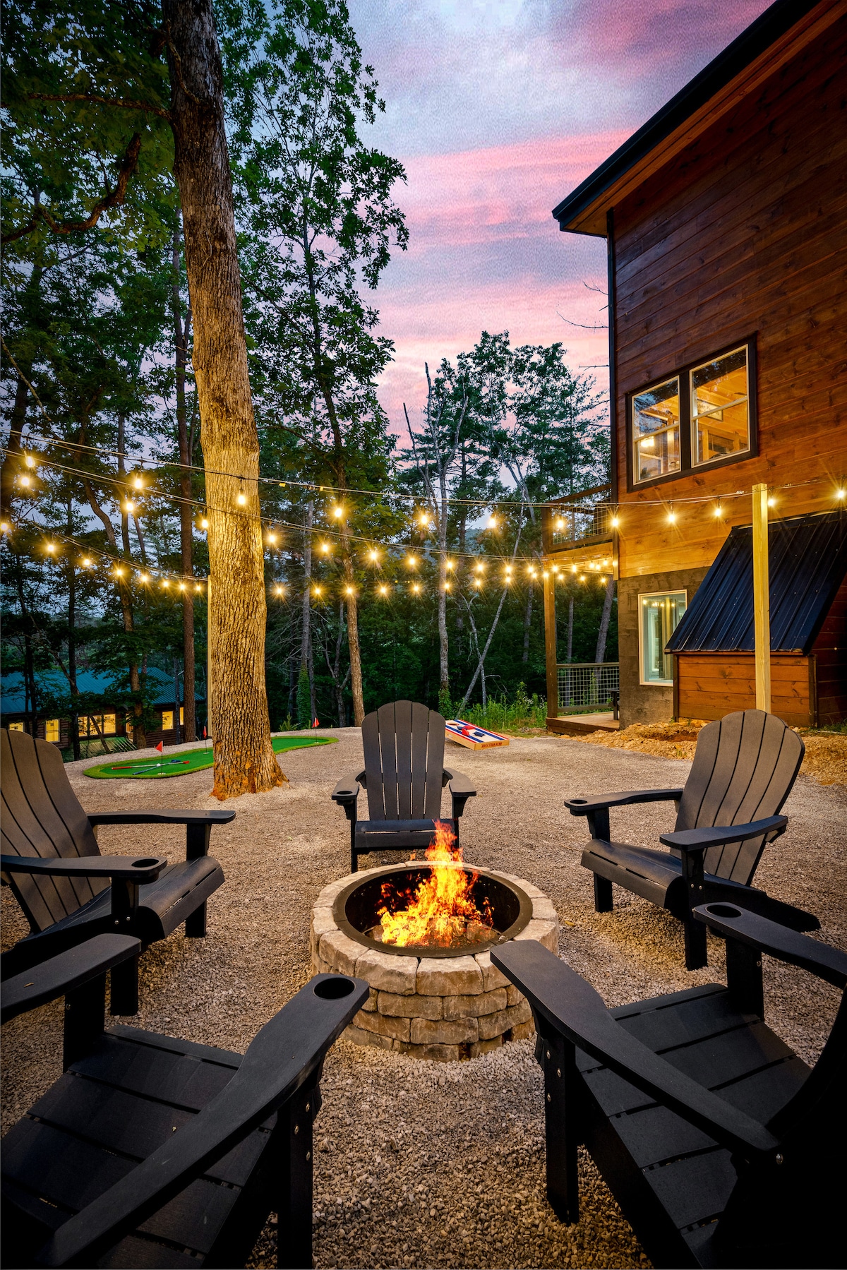岐阜市★ナビTV★Bカメラ★片Pスラ★スマキー2個★Pスタート★AAC★ETC★ New! Pool * Fire Pit * Putting Green * Fireplace - Cabins for Rent