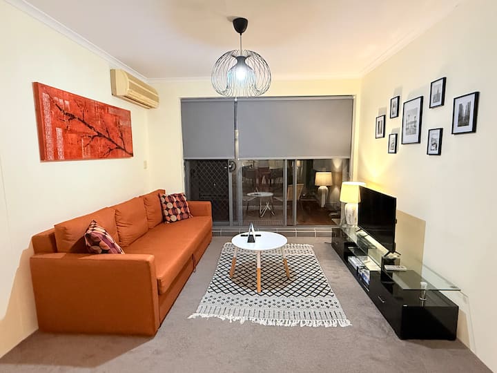 3 Bedroom Stylish Unit In The Hearts Of Chatswood - Hunters Hill