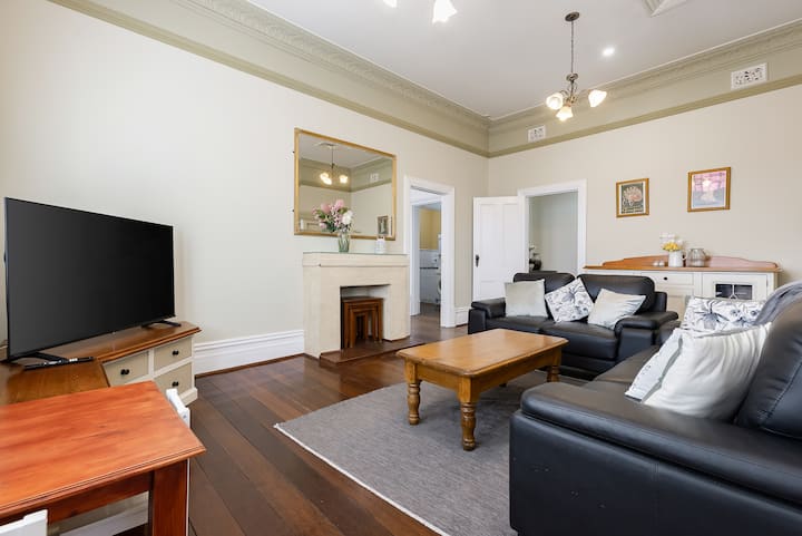 View House | Swan Bnb Management - Claremont