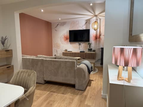 Popular Airbnb listing: House with garden Bouguenais Bourg in Bouguenais
