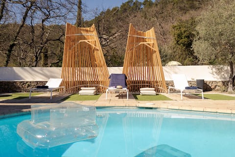 Rare Provence Beautiful Duplex - Private Estate with Pool