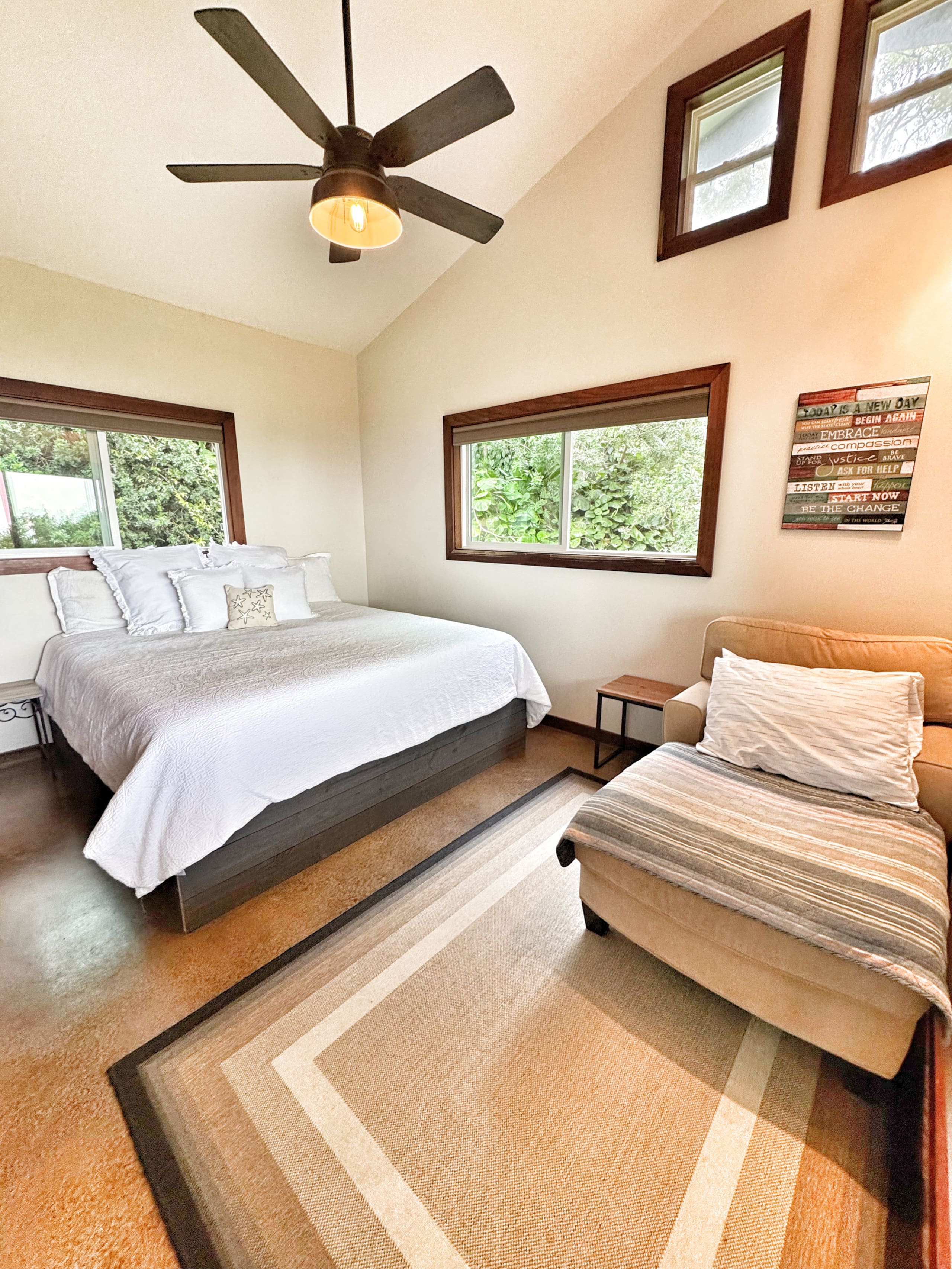 Guesthouse in Holualoa · ★4.93 · 1 bedroom · 2 beds · 1 bath - Photo 10