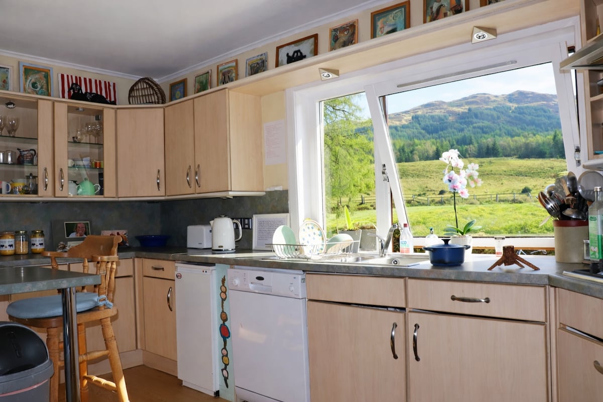 Mountain-View Double in Balquhidder  - Invertrossachs