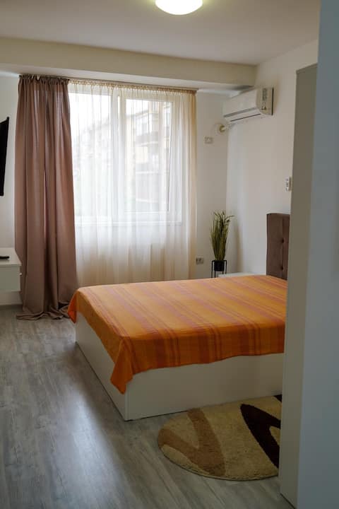 Skyline Apart 3 Militari Residence