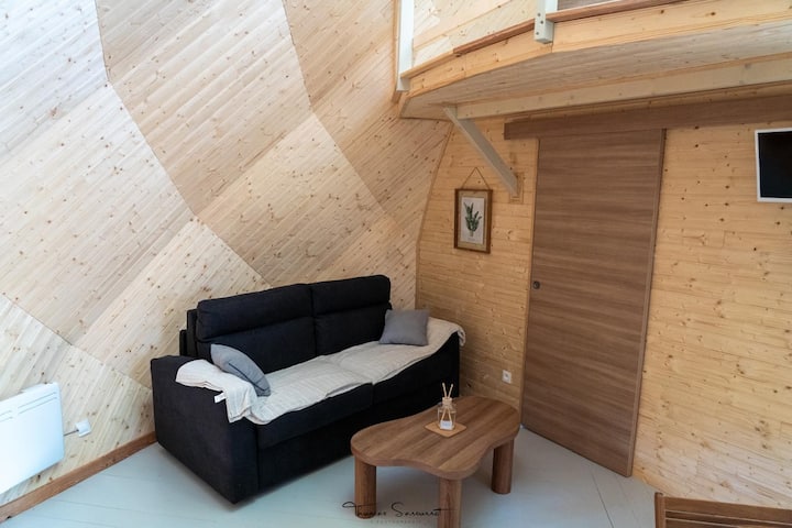 Zome Insolite Dordogne-les Cabanes Du Roc - Nontron