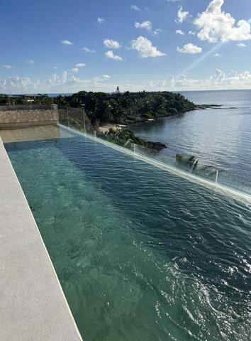 Listing in Pensacola