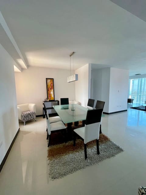 Exclusive Apartment / Spectacular Panoramic View