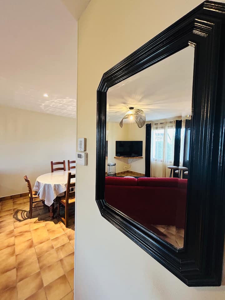 Gîte «&nbsp;Au 21&nbsp;» Loveroom Avec Spa-sauna Privatifs - Indre-et-Loire