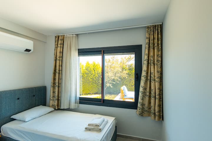 საძინებელი 4