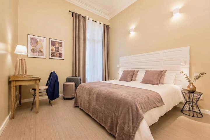 Great 5 Bedroom Apartment Heart Of L'eixample 9pp - Barcellona
