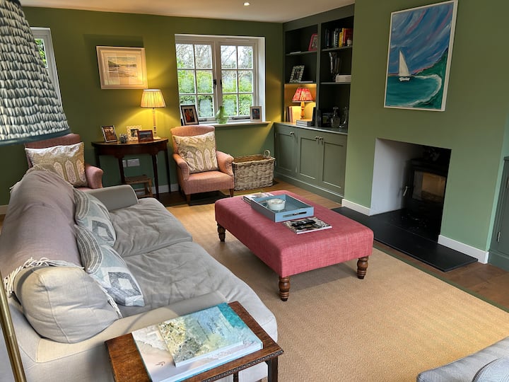 Spacious Character Home Near Ramsbury, Wiltshire - Marlborough