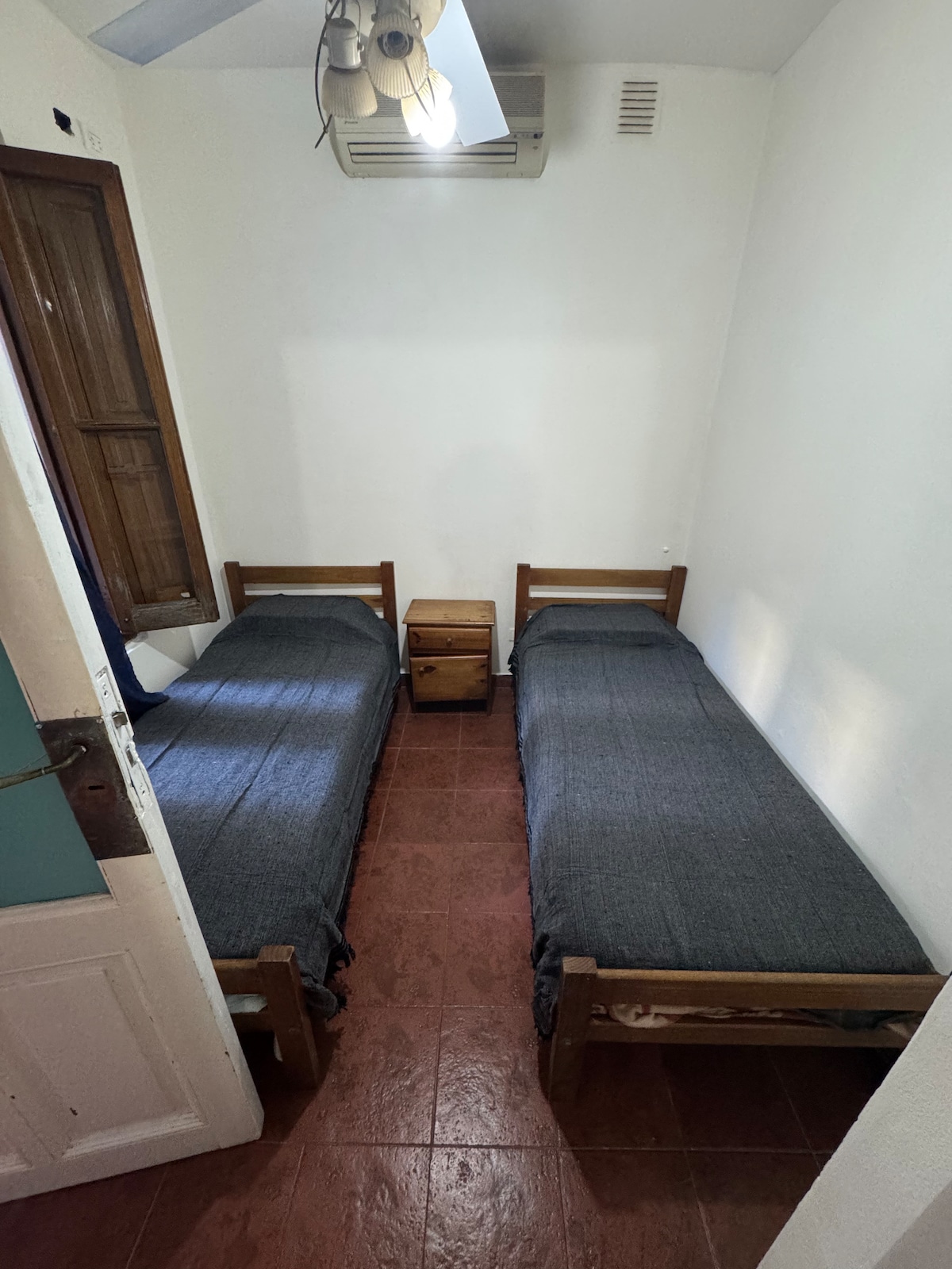 Quarto duplo com banheiro privativo em Balvanera