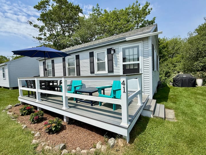 Walk To Short & Long Sands Beach With Shared Pool - York, ME