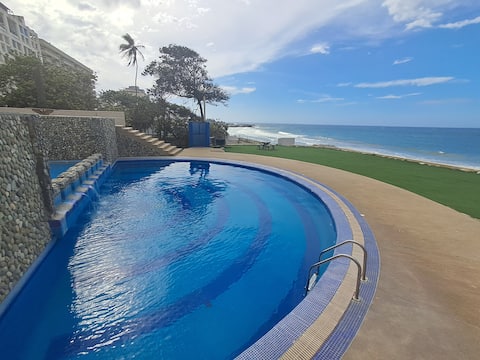 Spectacular ocean view.