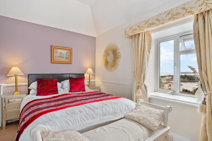 Double-supérieure-sdb Privée Avec Douche - Cobh