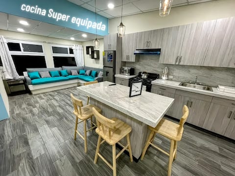 Large and Luxurious Residence