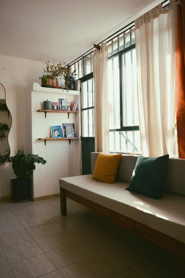 Casa Grande Exclusiva A Pasos De Nueva Córdoba - Córdoba, Argentina