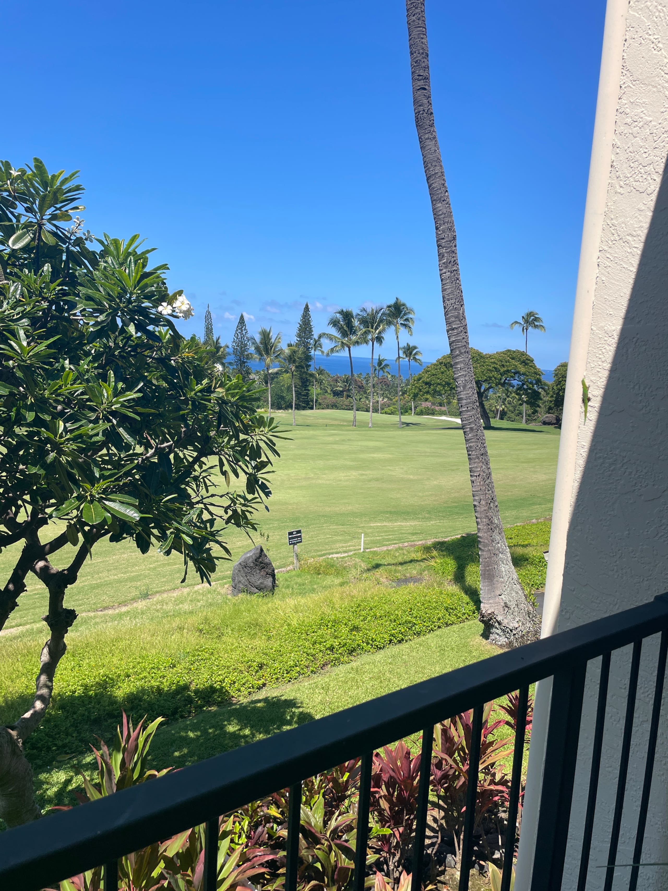 Condo in Kailua-Kona · ★5.0 · 2 bedrooms · 2 beds · 2 private baths - Image 55