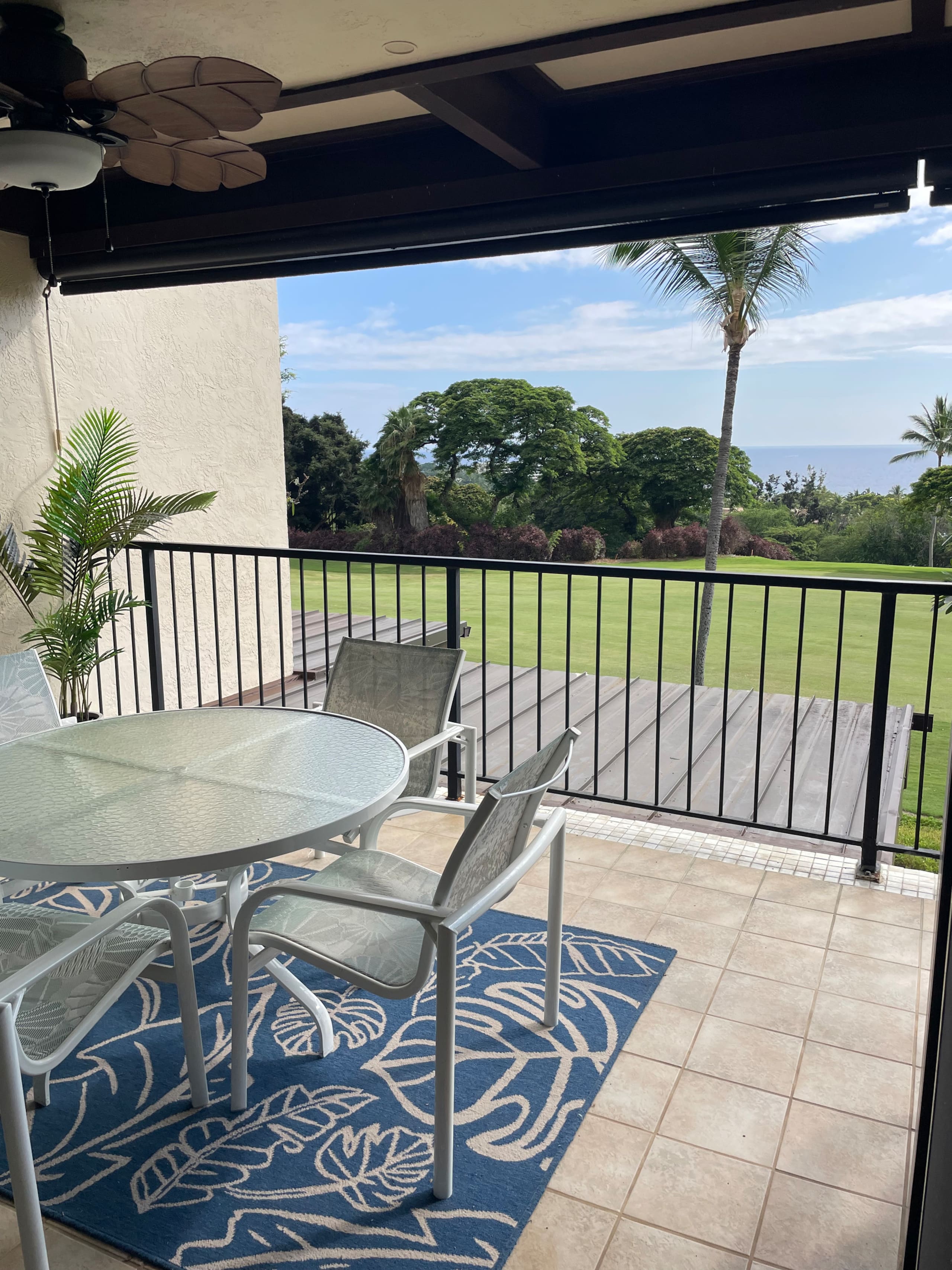 Condo in Kailua-Kona · ★5.0 · 2 bedrooms · 2 beds · 2 private baths - Image 49