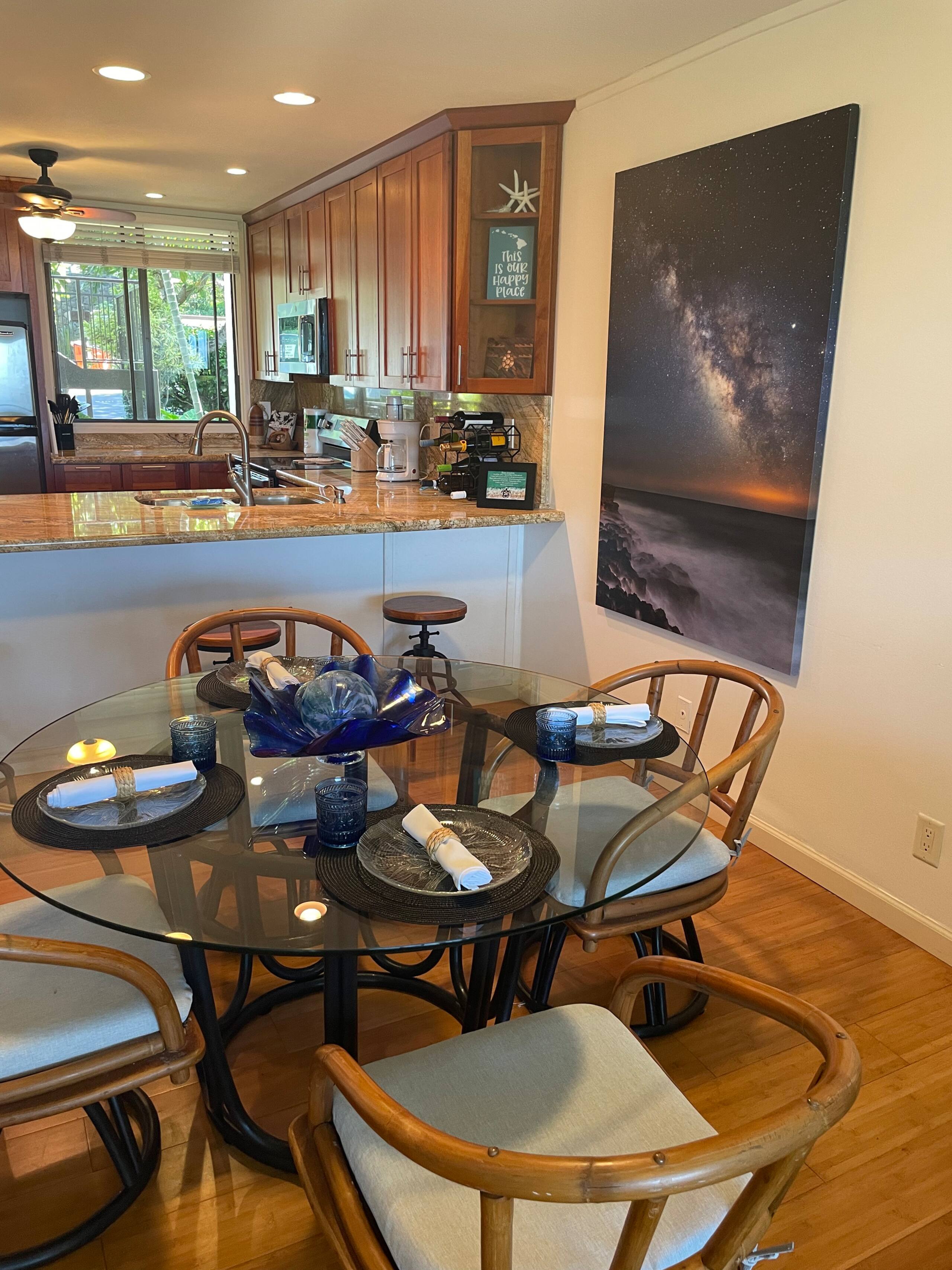 Condo in Kailua-Kona · ★5.0 · 2 bedrooms · 2 beds · 2 private baths - Image 24