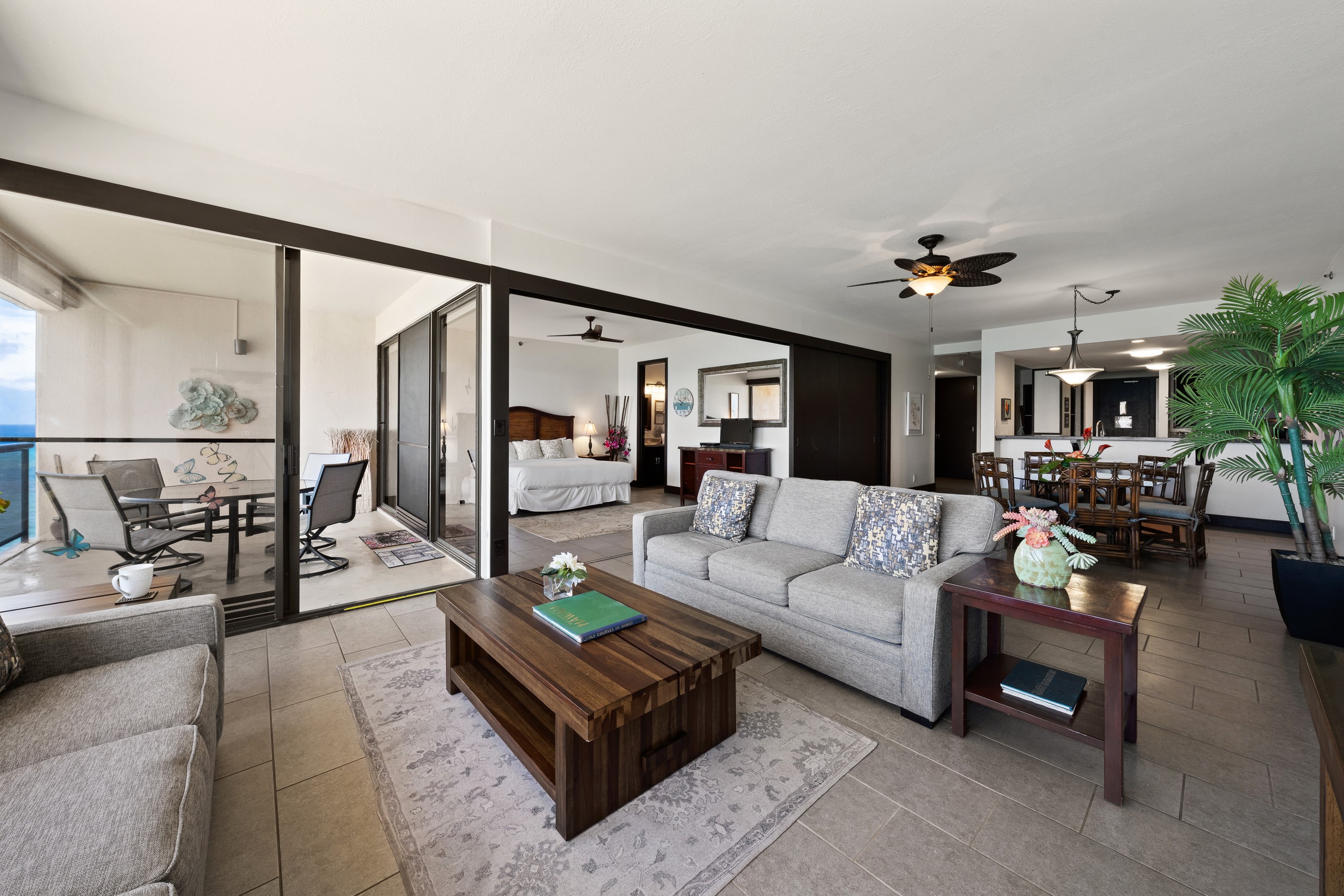 Condo in Lahaina · ★4.64 · 2 bedrooms · 4 beds · 2 private baths - Image 19