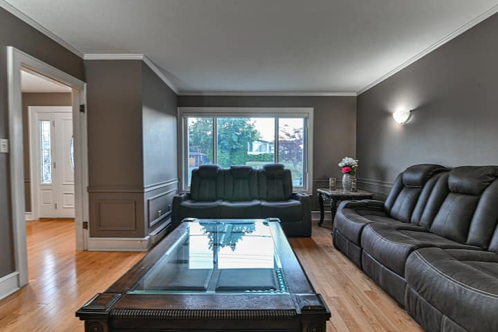 Rent-a-vibe - Abbotsford