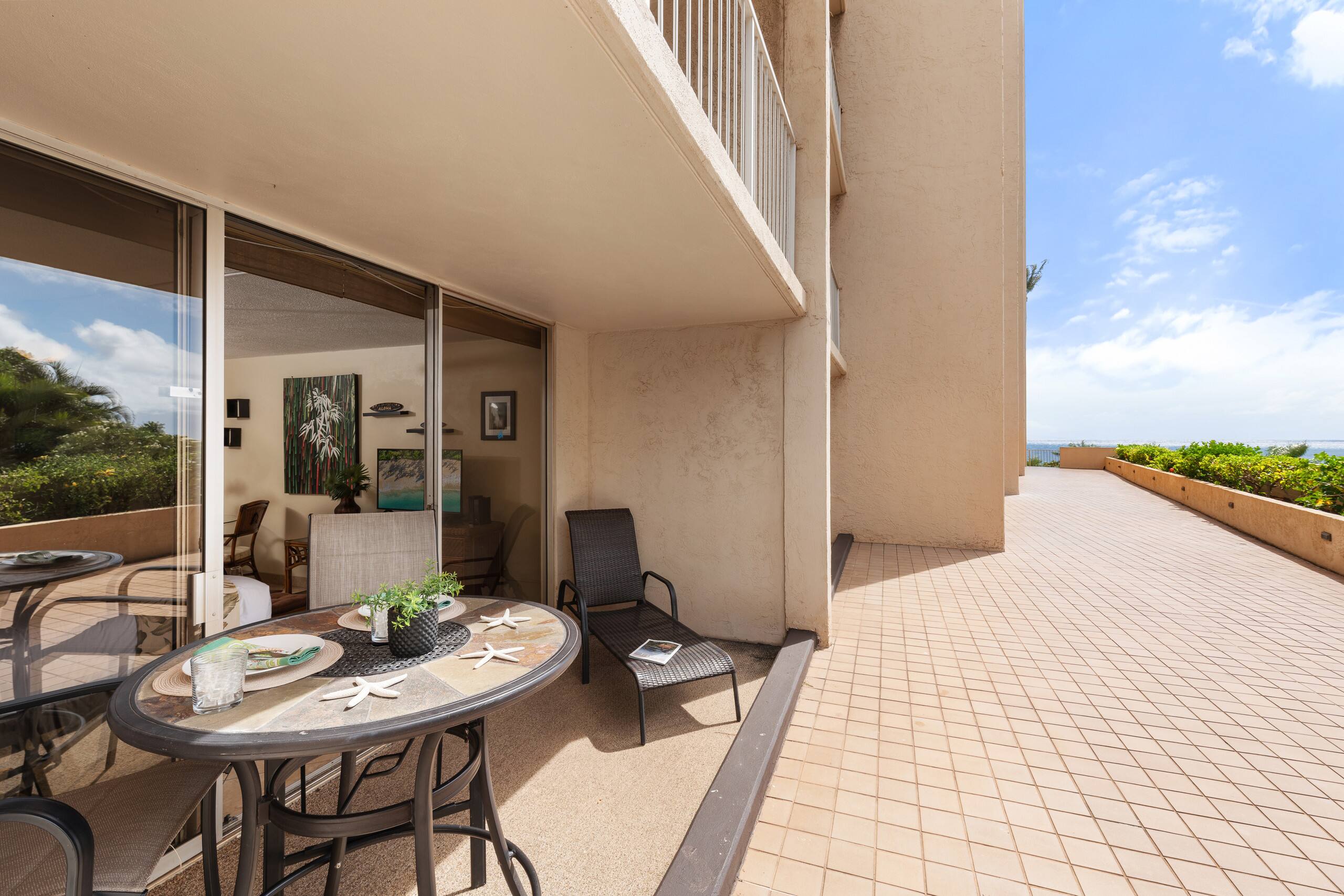 Condo in Lahaina · ★4.45 · 1 bedroom · 3 beds · 1 bath - Image 10