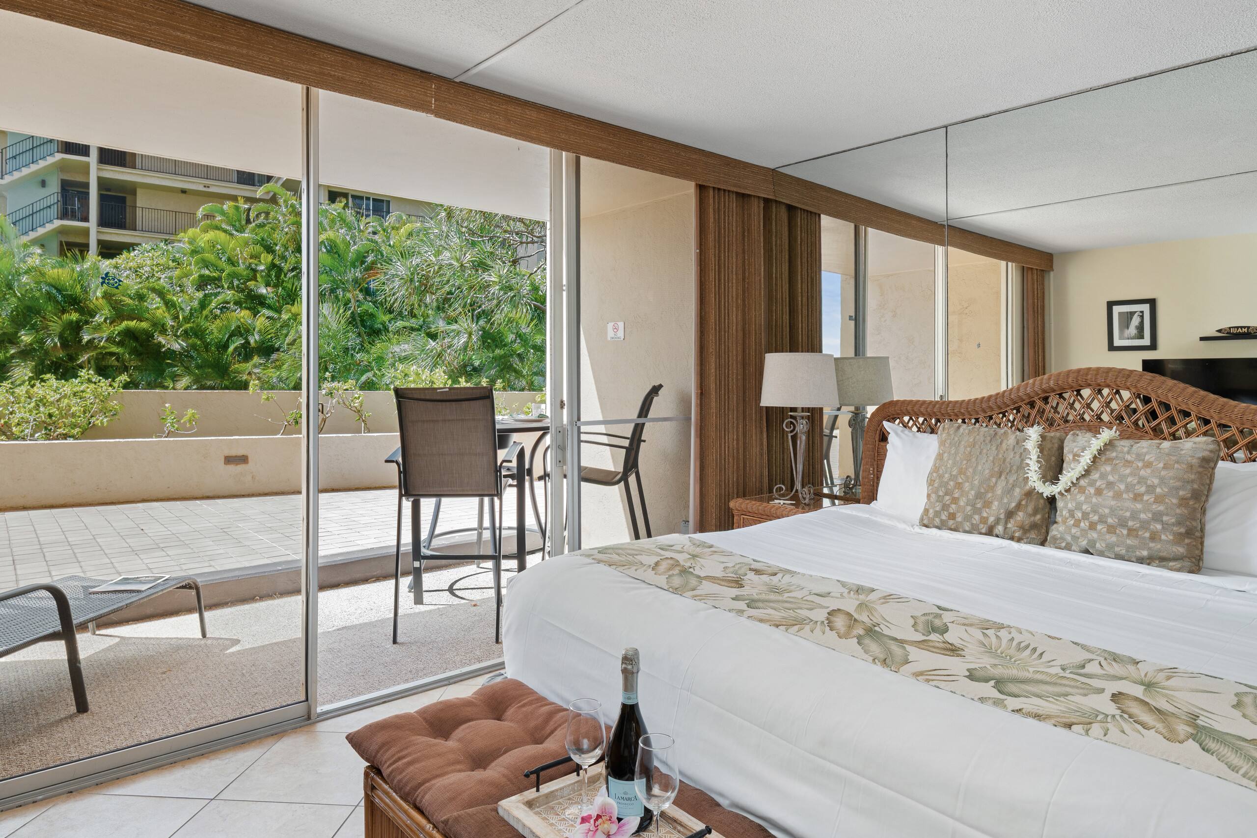 Condo in Lahaina · ★4.45 · 1 bedroom · 3 beds · 1 bath - Image 15