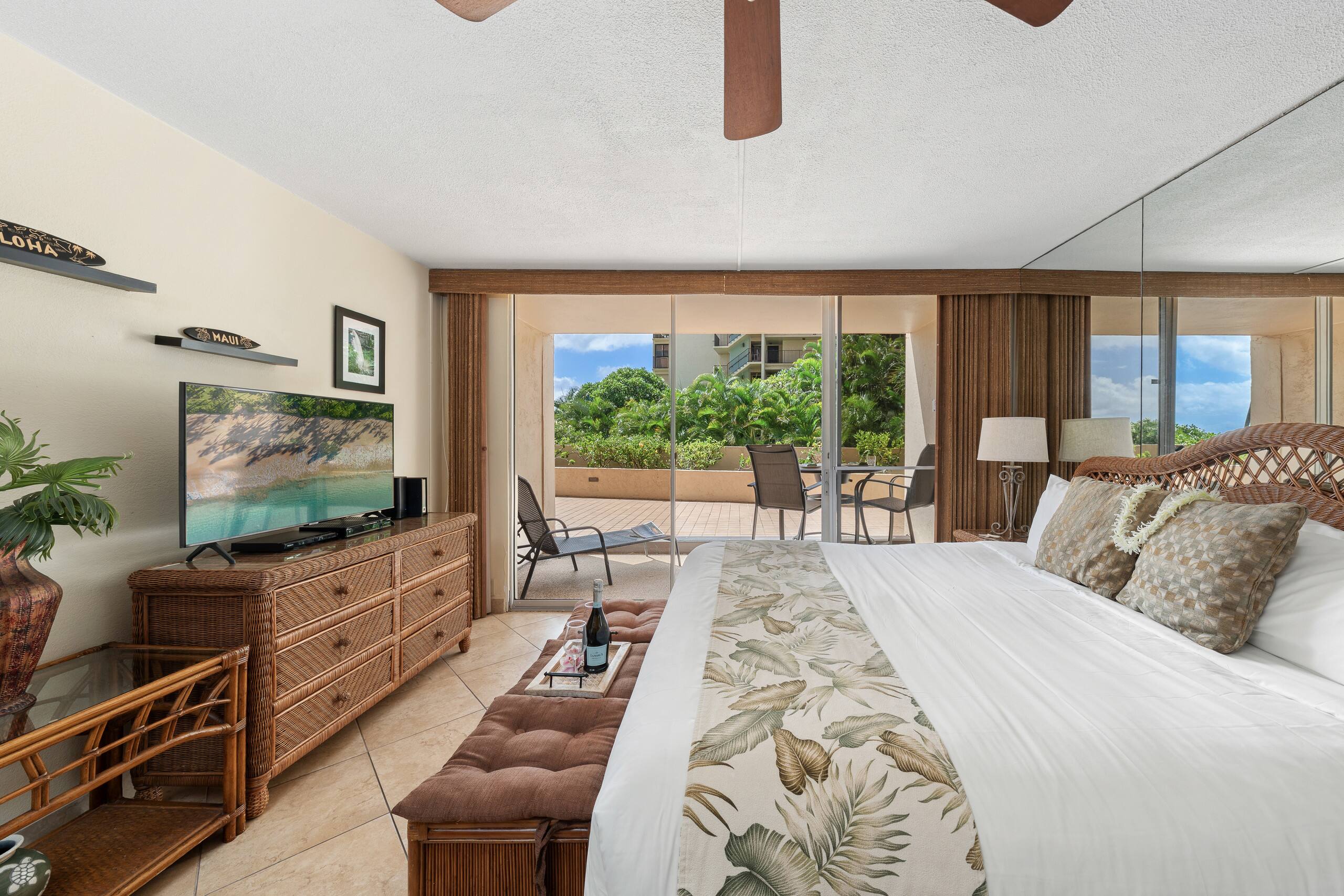 Condo in Lahaina · ★4.45 · 1 bedroom · 3 beds · 1 bath - Image 14