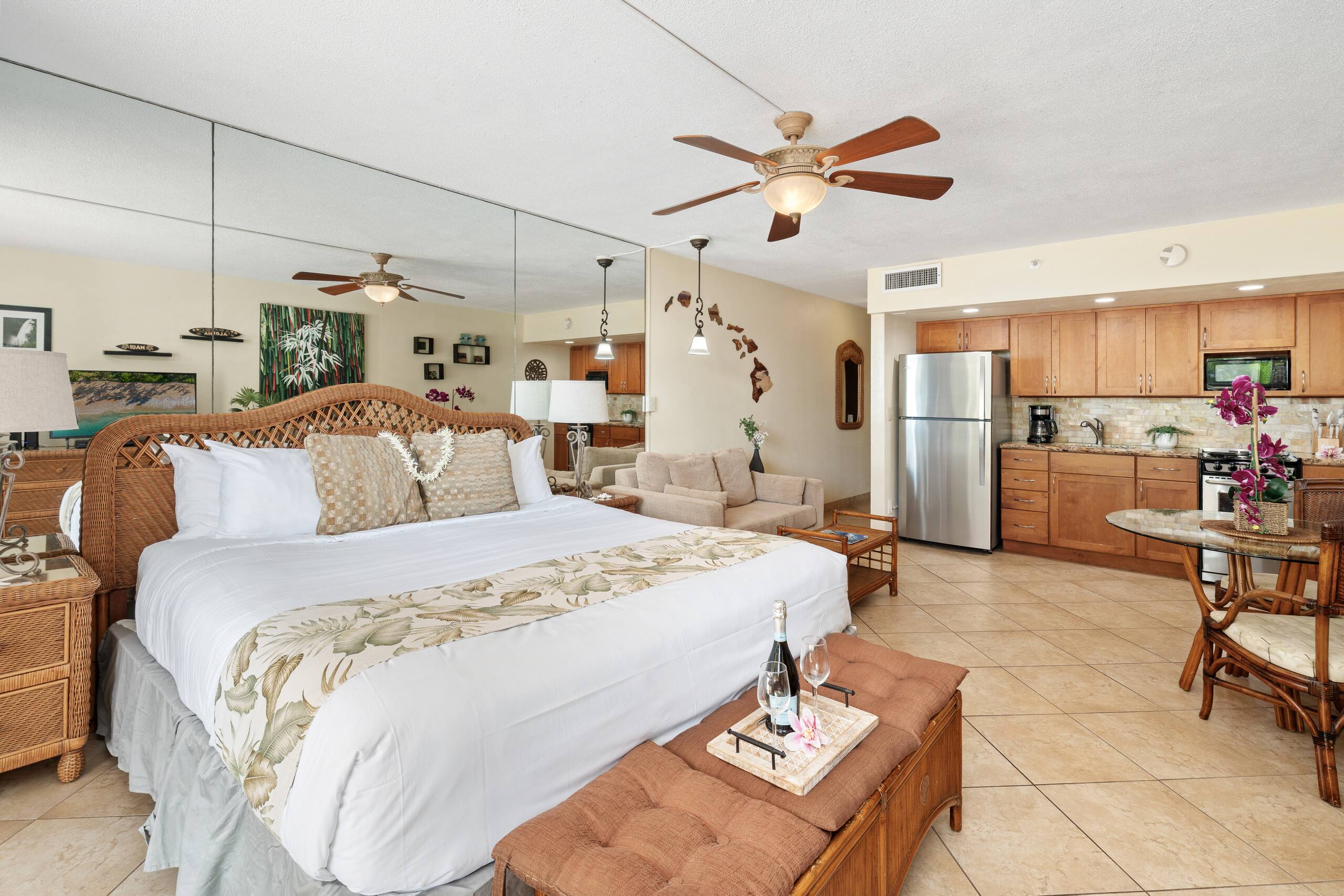 Condo in Lahaina · ★4.45 · 1 bedroom · 3 beds · 1 bath - Image 16