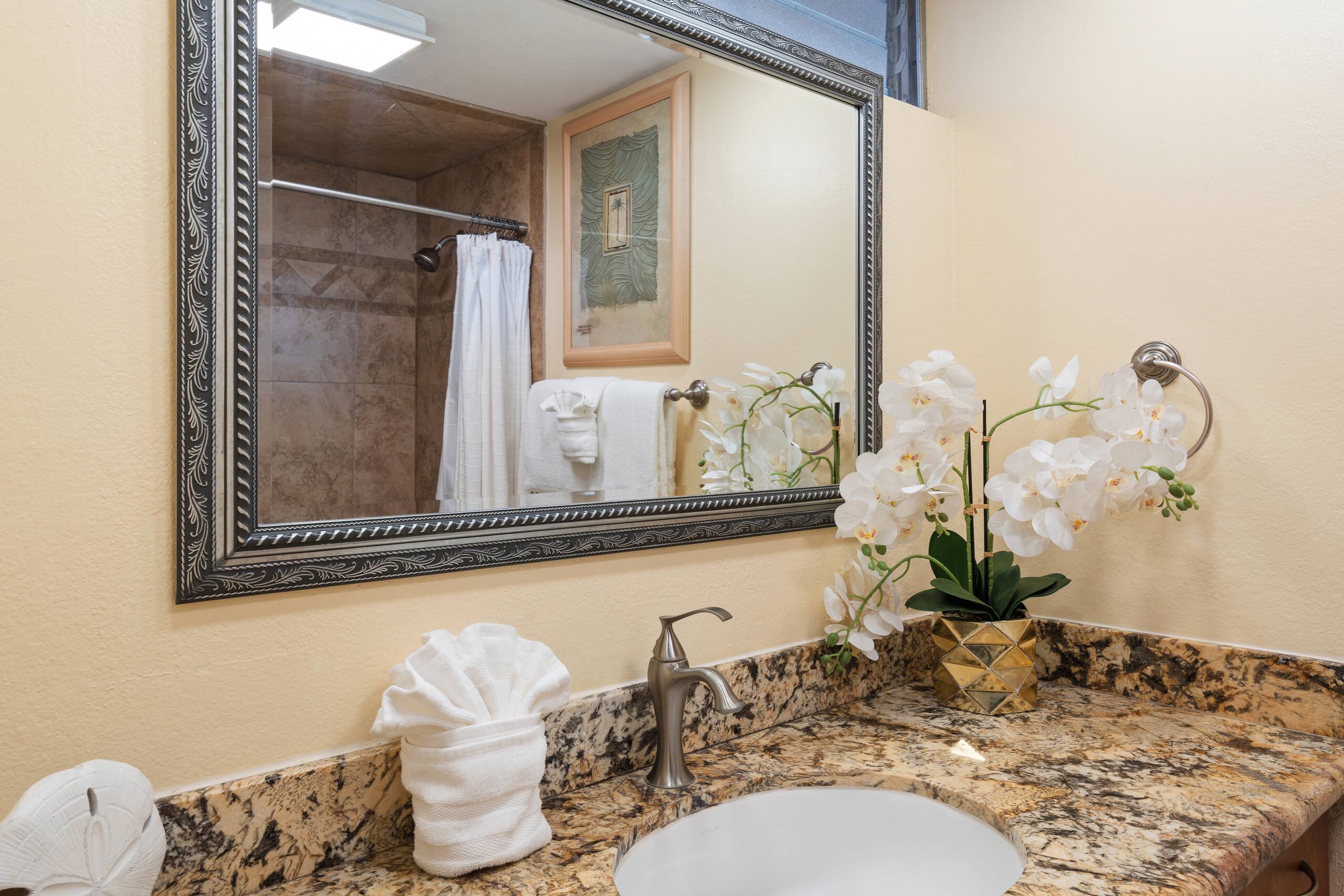 Condo in Lahaina · ★4.45 · 1 bedroom · 3 beds · 1 bath - Image 24
