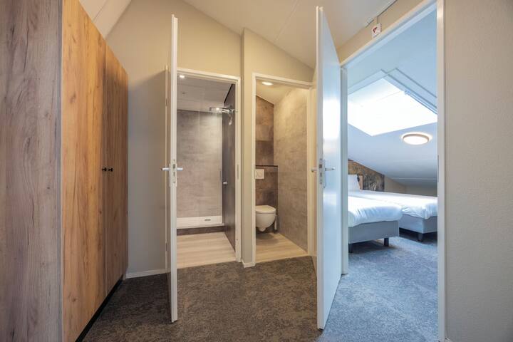 Unwind In Scenic Room Close To Dune Trails - Bergen aan Zee
