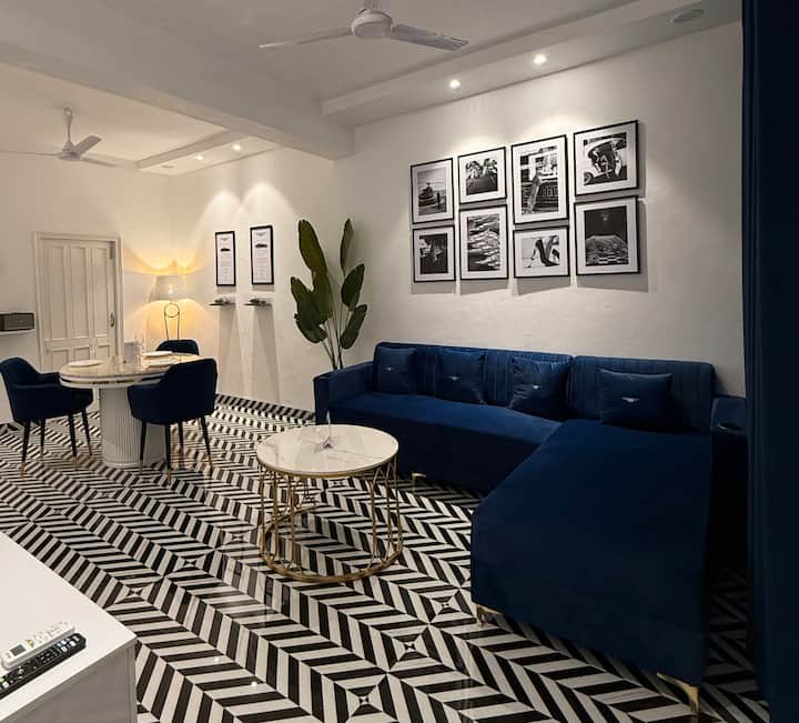 The Bentley House By Ab Luxestays (Private Villa) - Chandigarh