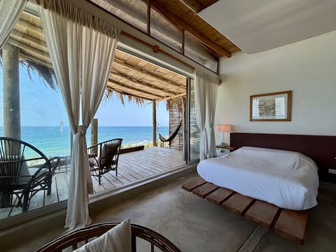 TITI Pyramid, Bungalow 2      *Breakfast Included*