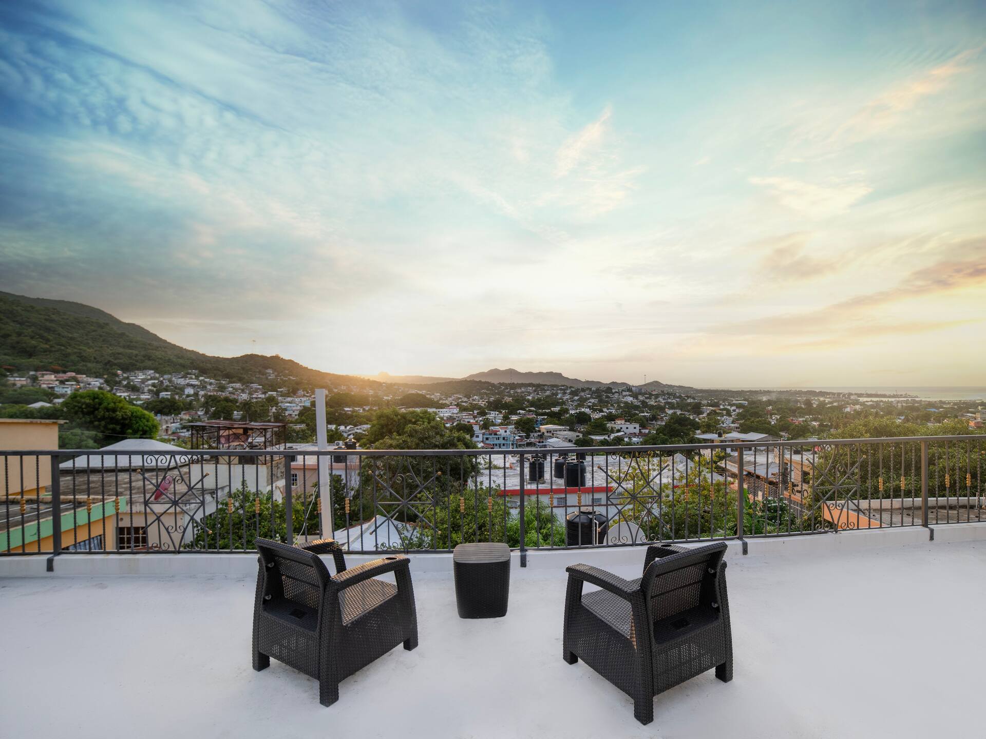 Stunning Ocean View Penthouse — zdjęcie 2