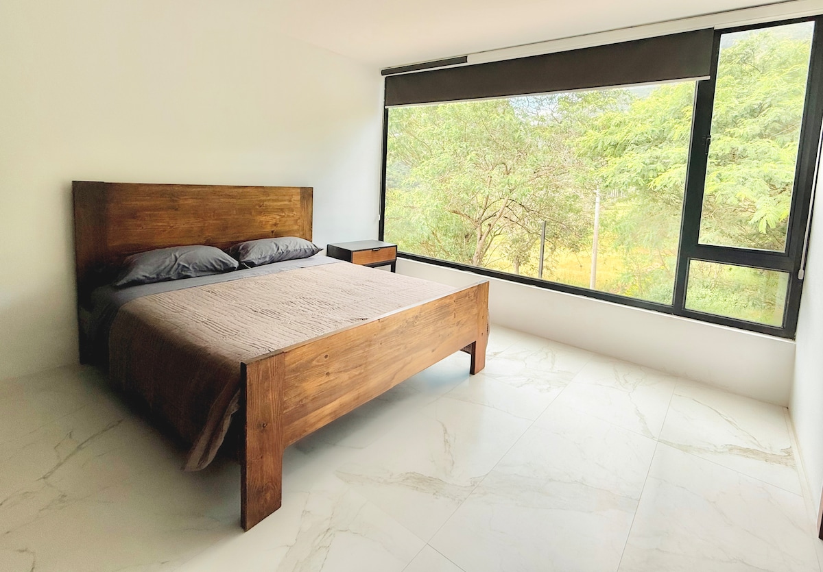 საძინებელი 4