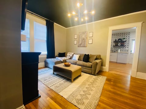 Popular Airbnb listing: Luxe retreat in downtown Raleigh in Historic Glenwood Brooklyn