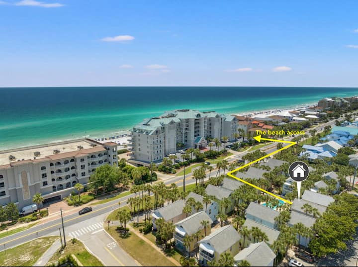 Pool Front *1 Minute Walk To Beach*newly Renovated - Destin, FL