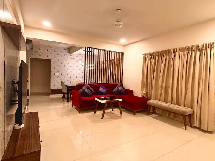 Living room image 5