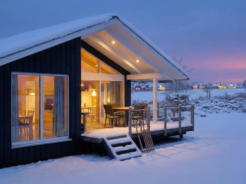 Wooden vacation home, favorite place with sauna, 500 m from the Baltic Sea