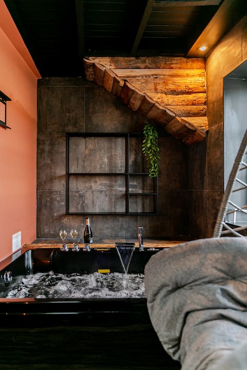 La Cachette des Tisserands, hammam, balneotherapy, patio