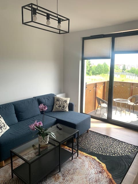 Successful Airbnb property: Apartment near the airport in Bronowice