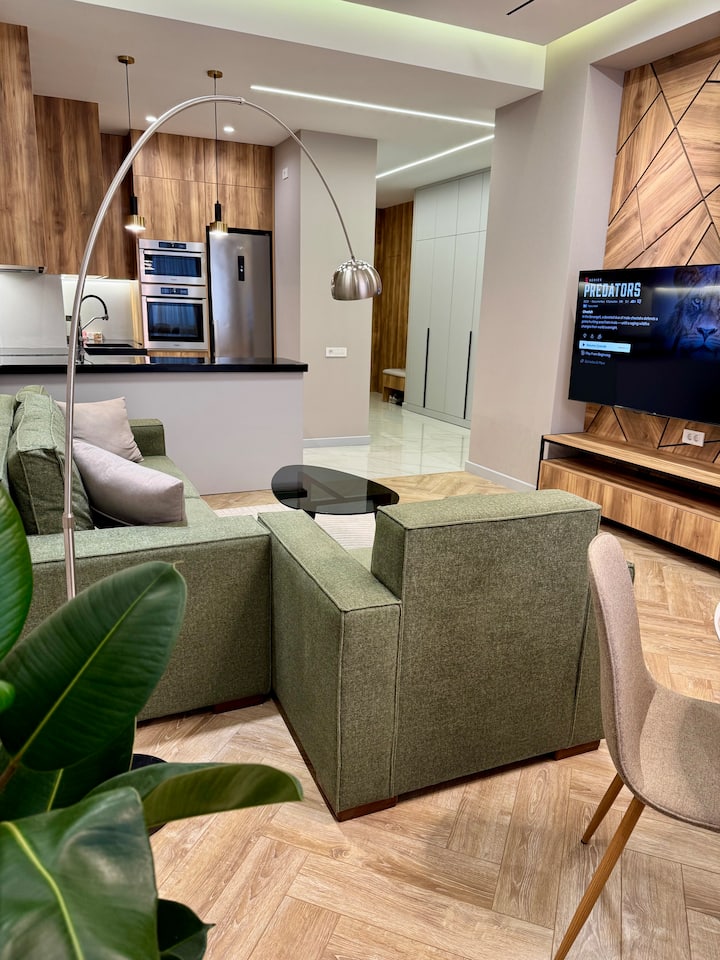 Stylish Seafront Apartment Near Baku Boulevard - Baku