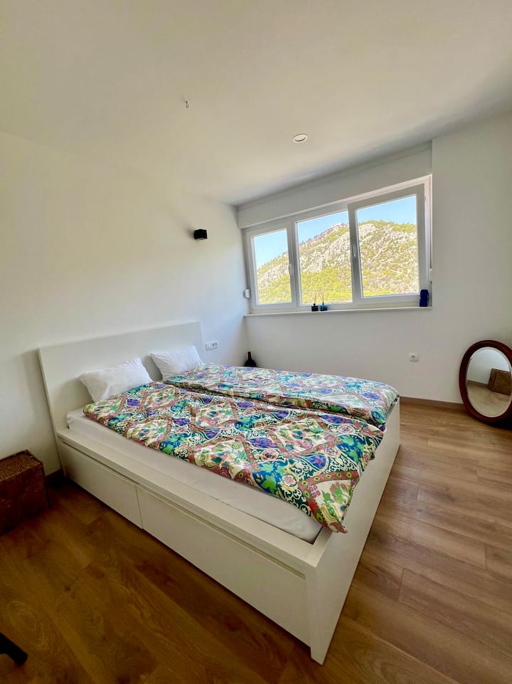 Sleep soundly with a view. One of two serene bedrooms designed for ultimate relaxation. ️ #BedroomGoals #MinimalistBedroom #SeaView #TranquilLiving #HvarHome