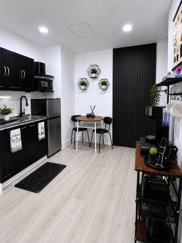 New Private Studionear Hard Rock Stadium & Hotel - Miami Gardens, FL