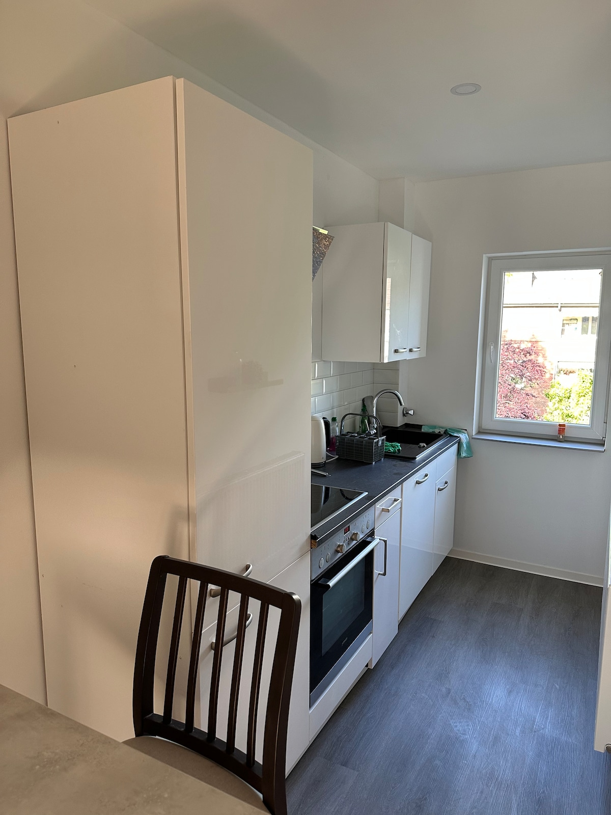 Top Airbnb: Intercity Apartment 5 in Duissern