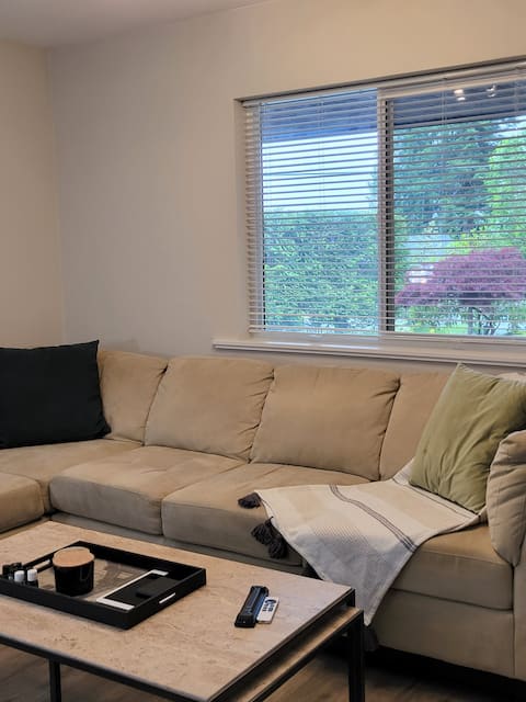 Top performing Airbnb: Magnolia Manor in Strathcona