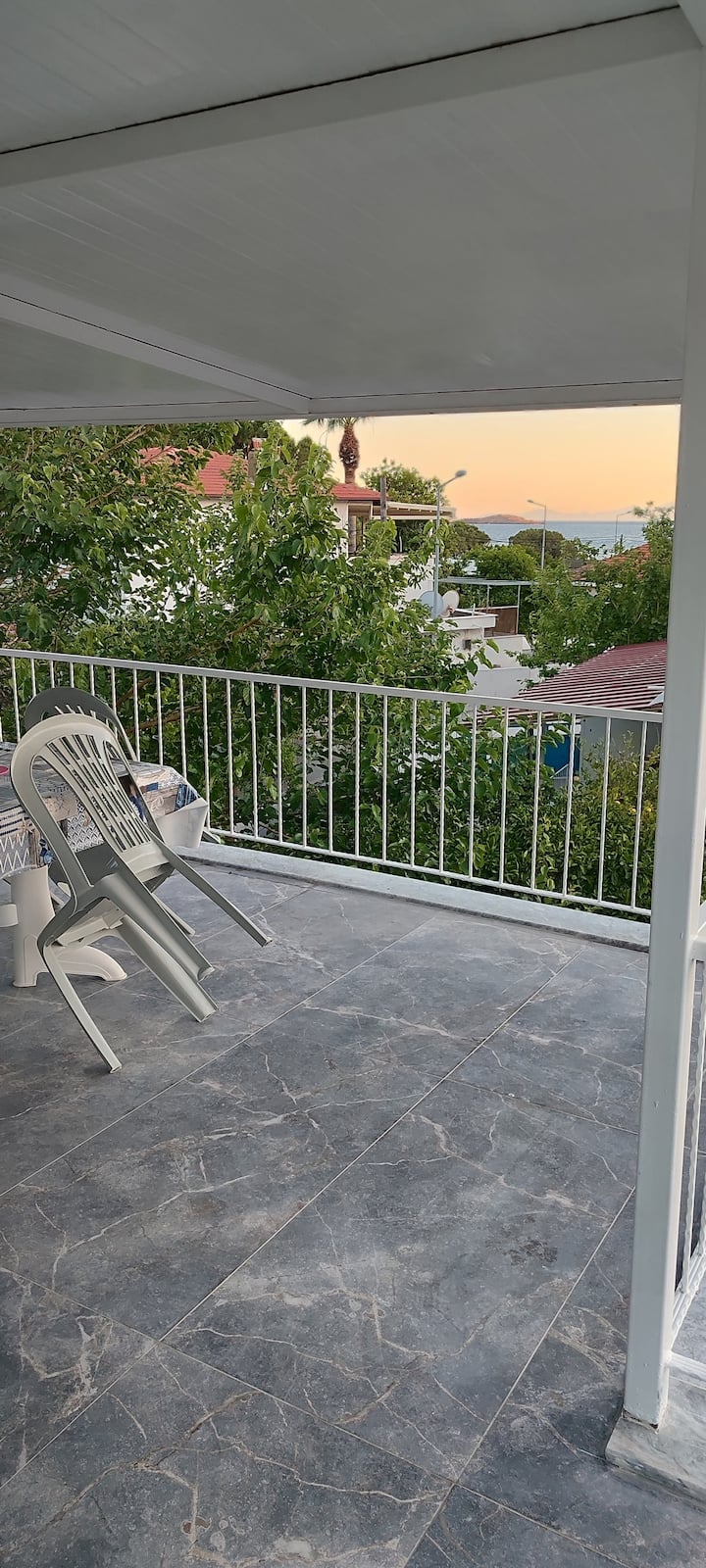 İZmir Denizköy'de Kiralık Ev - Bademli