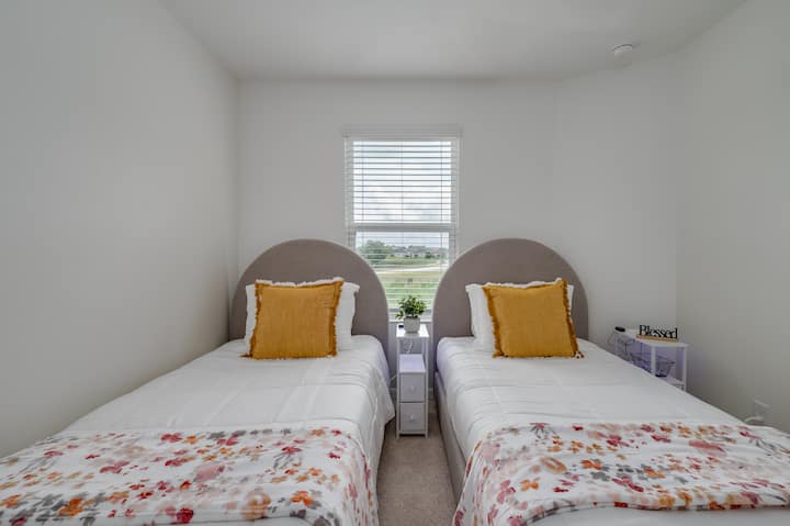 غرفة النوم 2